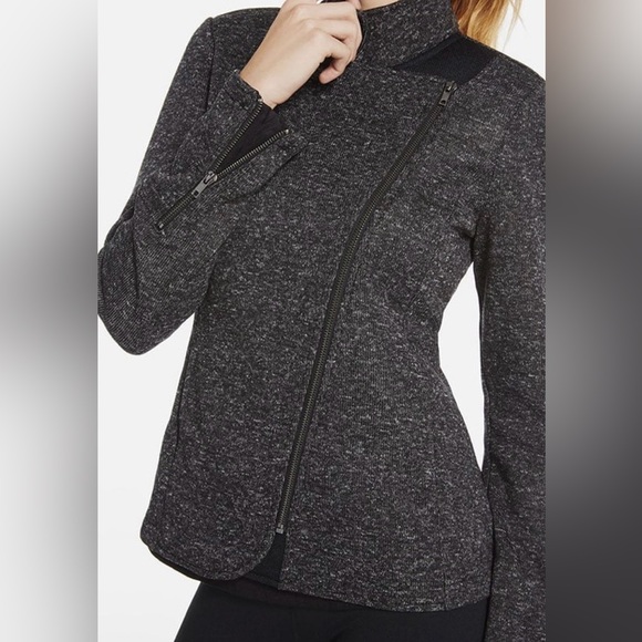 Fabletics KnitFit Moto Jacket Gray Asymmetrical zip athletic Athleisure Size M - Picture 4 of 12